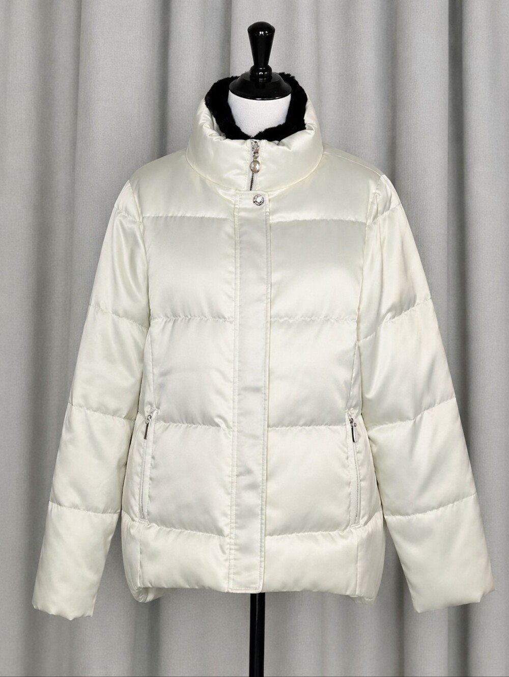 Coach Off White Shimmer Quilted Down Puffer Funnel Neck Winter Coat & Dust Bag